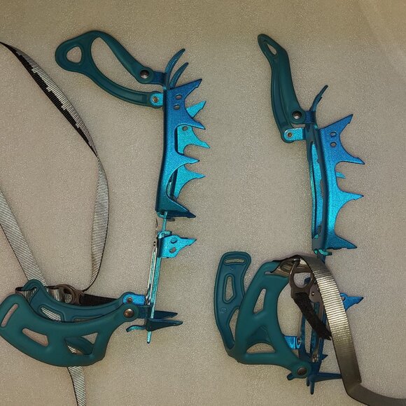 BRS Anti-slip 14-Teeth Ice Snow Climbing Cleats Crampons Gripper NEW - Picture 5 of 16